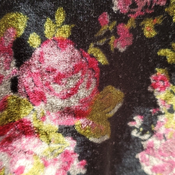 American Rag - Picture 4 of 5